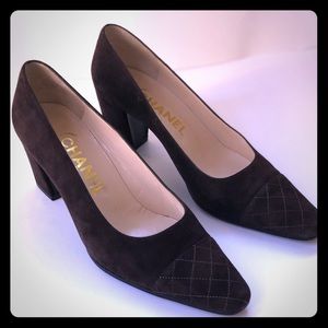 Vintage Chanel Quilted Toe Pumps